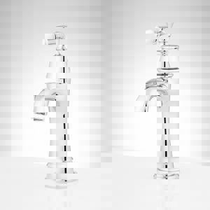 Single Handle Monoblock Bathroom Sink Faucet in Chrome